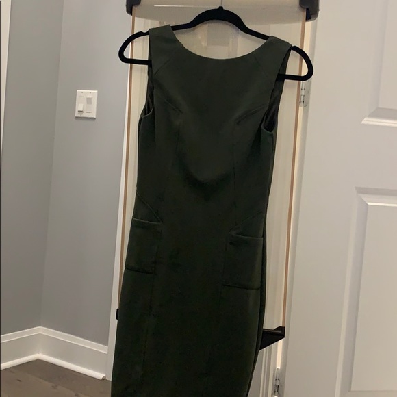 Green business dress - Picture 1 of 1